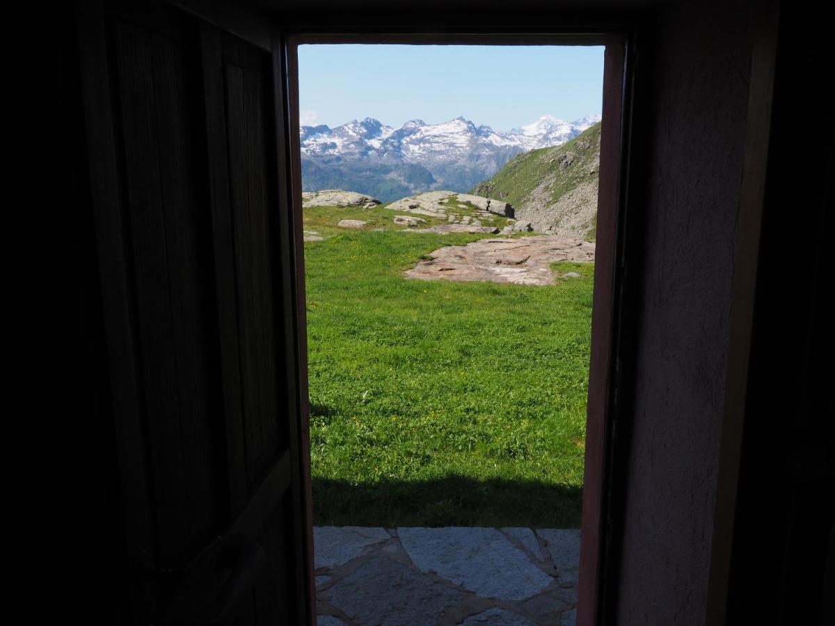 Rifugio Casa Di Caccia Villa Noasca Esterno foto